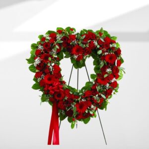 Copribara a forma di cuore con fiori rose rosse bianche